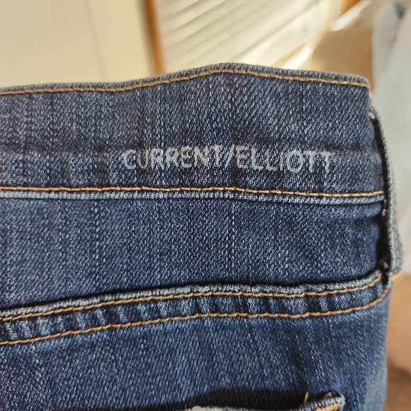 Current/Elliot The Straight Cropped Medium Wash Jeans Size 28 Light distressing - Picture 11 of 15